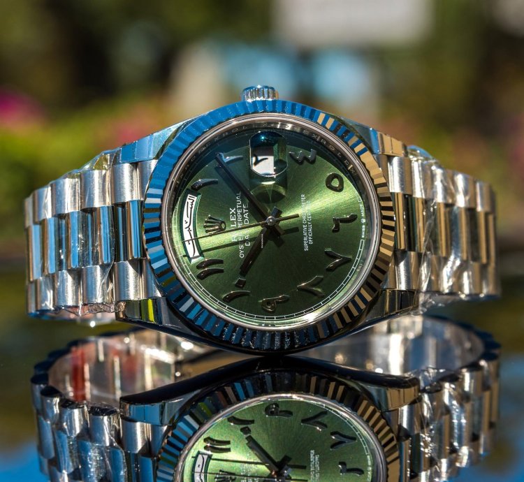 Rolex Day-date Unworn 2022 Day-date Green Arabic Fluted 228236