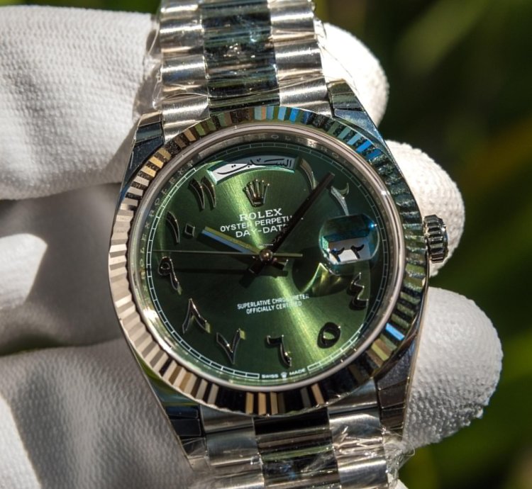 Rolex Day-date Unworn 2022 Day-date Green Arabic Fluted 228236