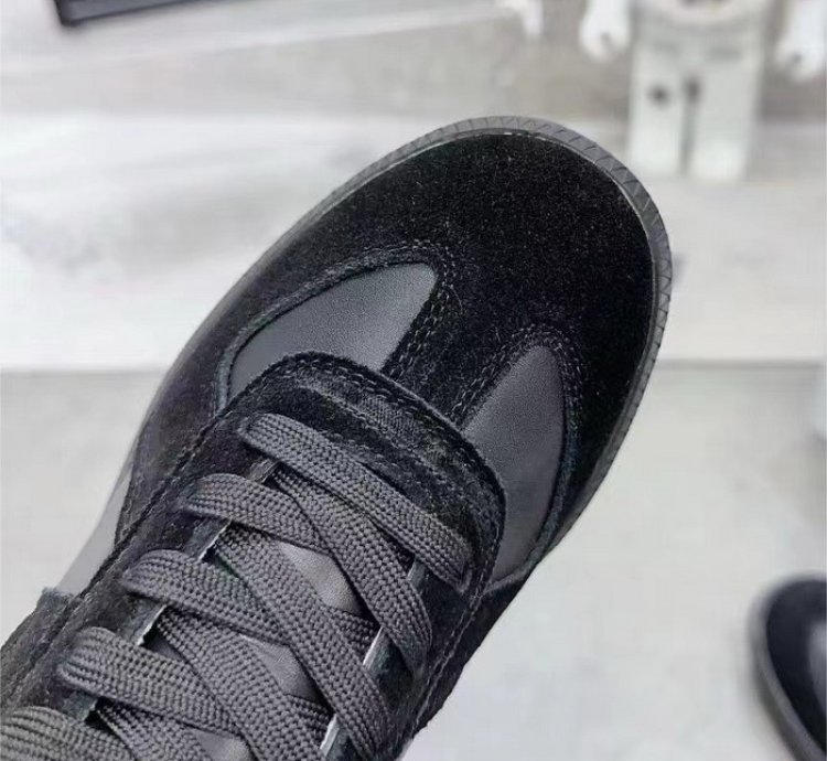 Maison Margiela Black