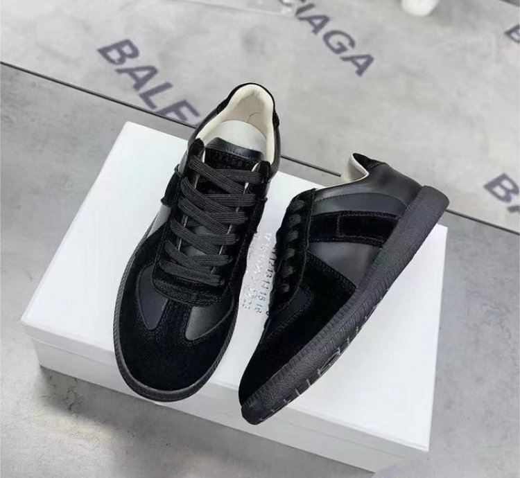Maison Margiela Black