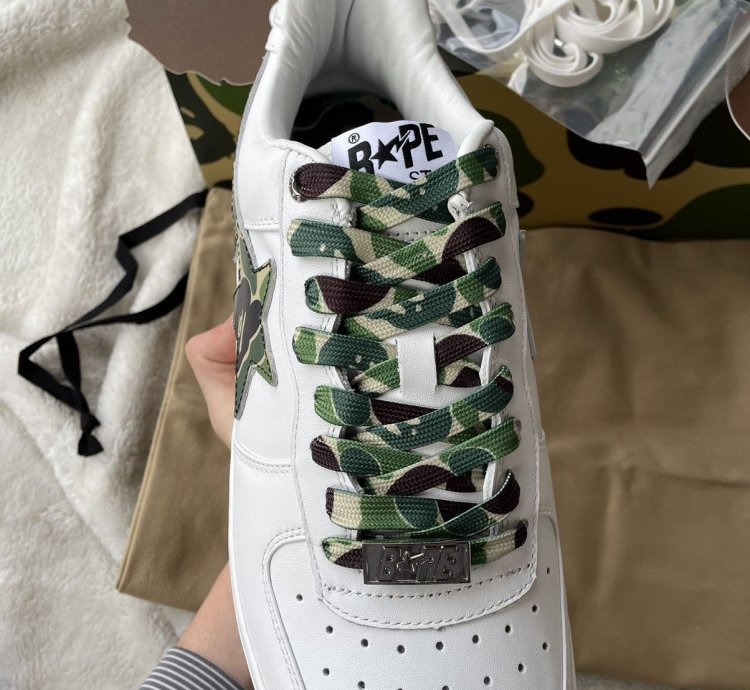 Bapesta Classic Camo Sneaker