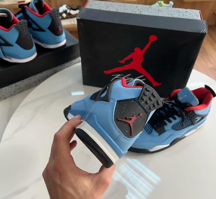 Jordan 4 Retro Travis Scott Cactus Jack
