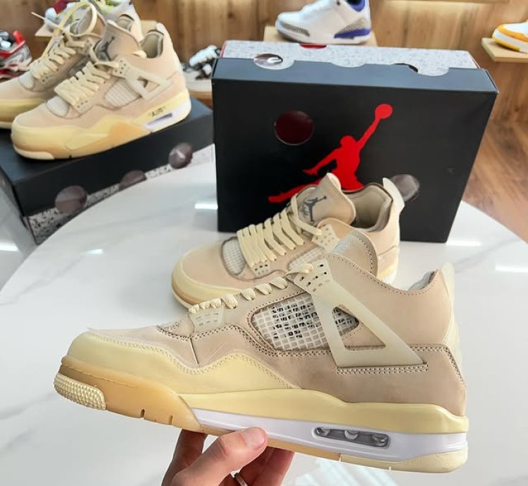 Jordan 4 Retro Off-white Sail