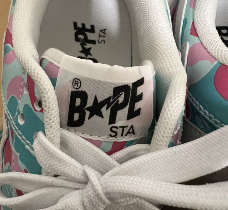 Bapesta Low M2 Miami 1st Anniversary