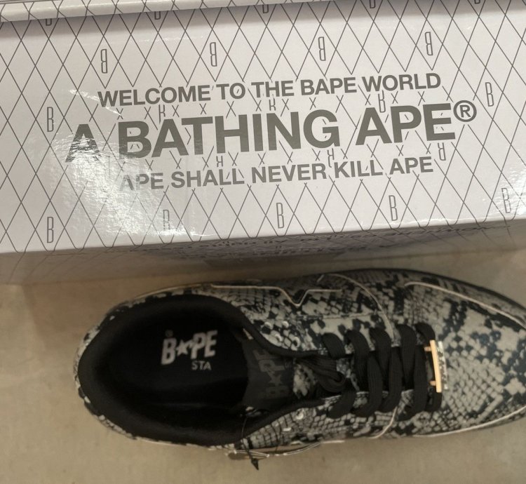 Bapesta Low Python