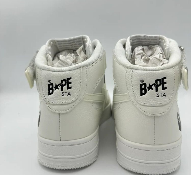 Bapesta Mid Triple White