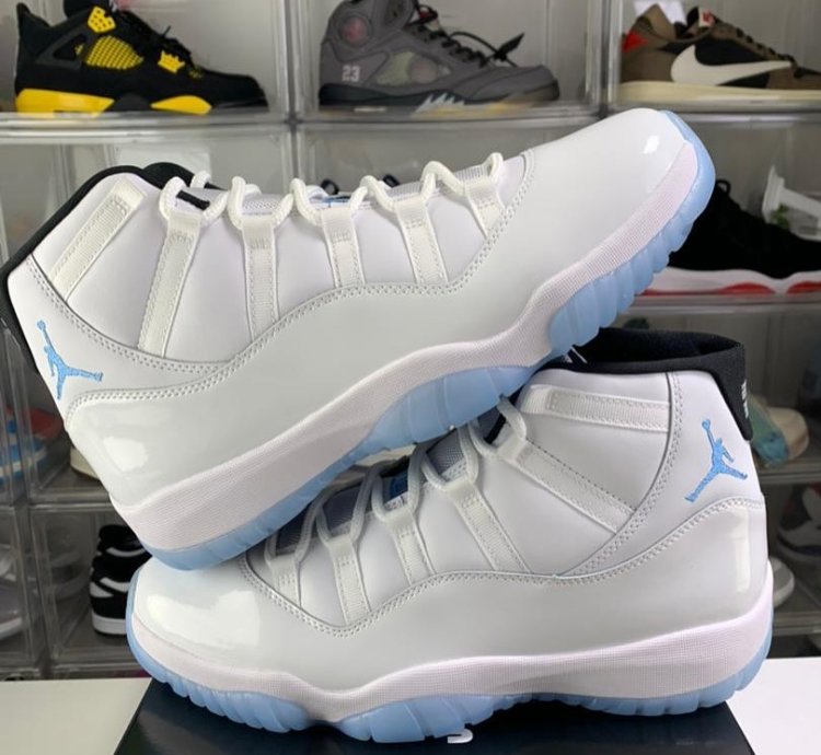 Jordan 11 Retro High Legend Blue