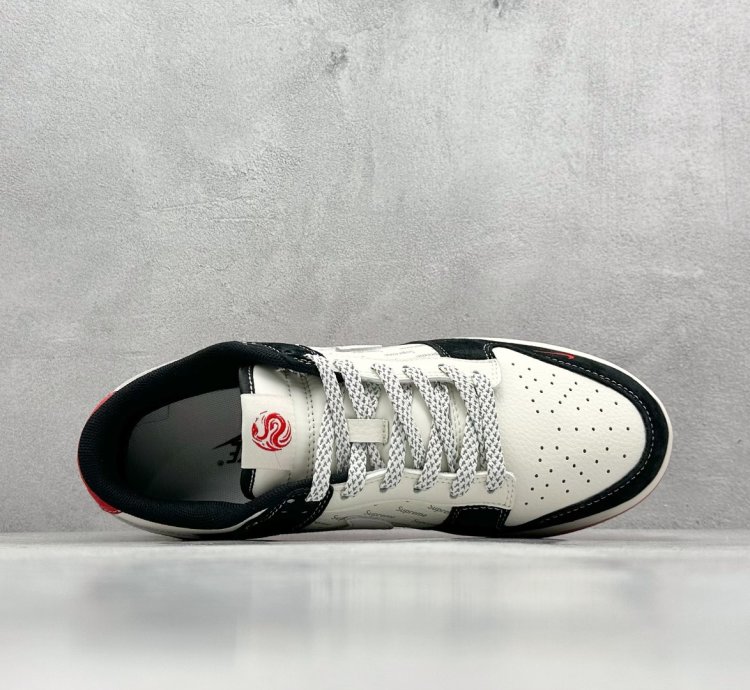 Nike Sb Dunk Low X Supreme Xf8698-040