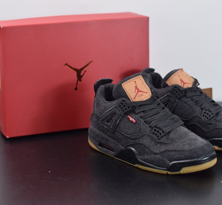 Nike Air Jordan 4 Retro Levis Black levis Tag
