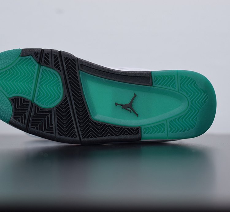 Nike Air Jordan 4 Retro Lucid Green Rasta