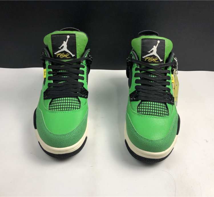 Nike Air Jordan 4 Retro Manila