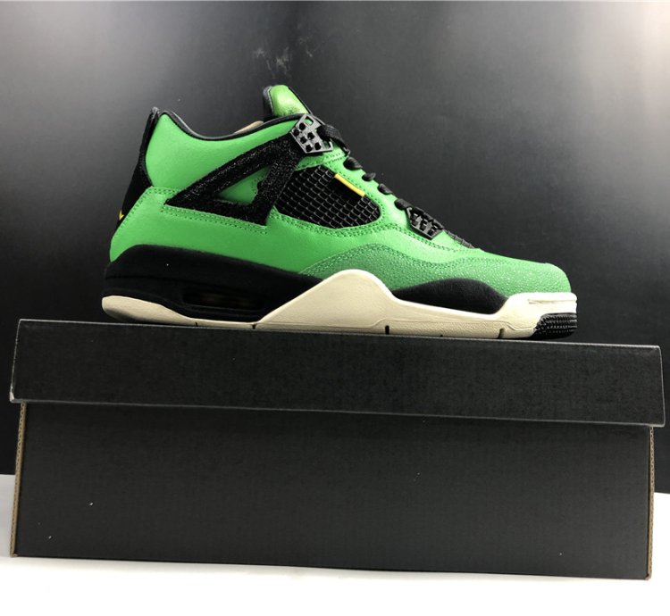 Nike Air Jordan 4 Retro Manila