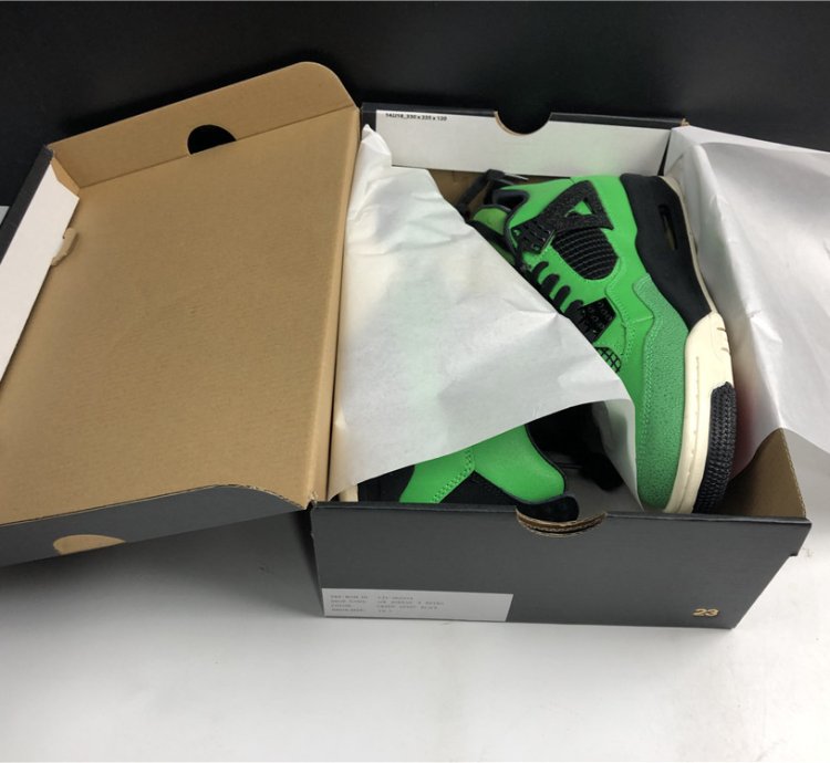 Nike Air Jordan 4 Retro Manila