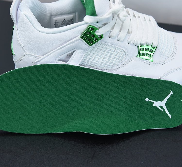 Nike Air Jordan 4 Retro Metallic Green