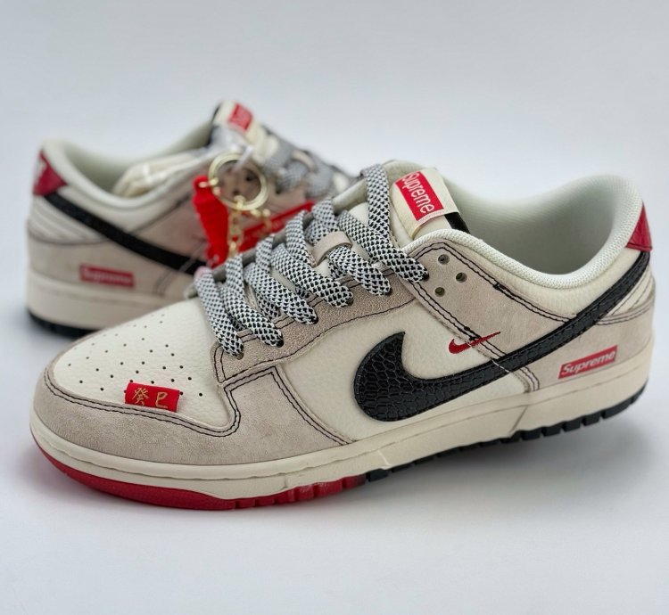 Nike Sb Dunk Low X Supreme Hh7518-030