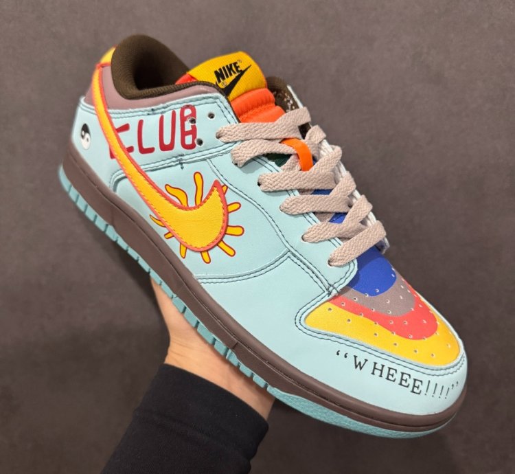 Nk Sb Dunk Low Pro Dv5744-476
