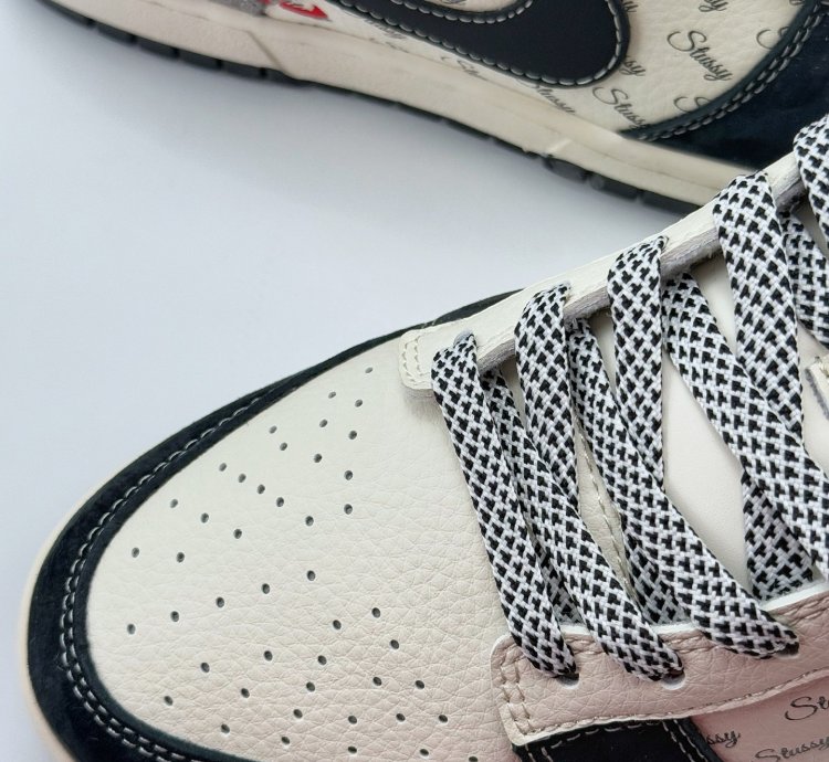 Nike Sb Dunk Low X Stussy Xf8698-039