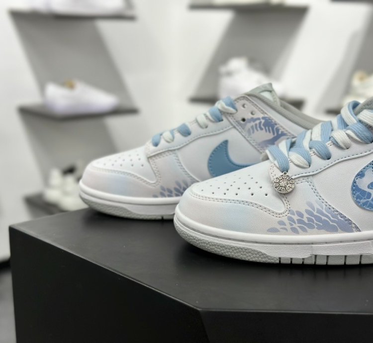 Sb Dunk Lowyear Of The Snake Dd1391-103