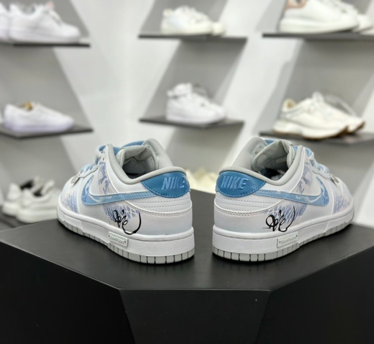 Sb Dunk Lowyear Of The Snake Dd1391-103