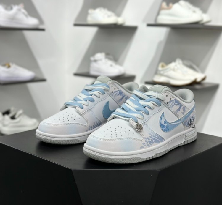 Sb Dunk Lowyear Of The Snake Dd1391-103