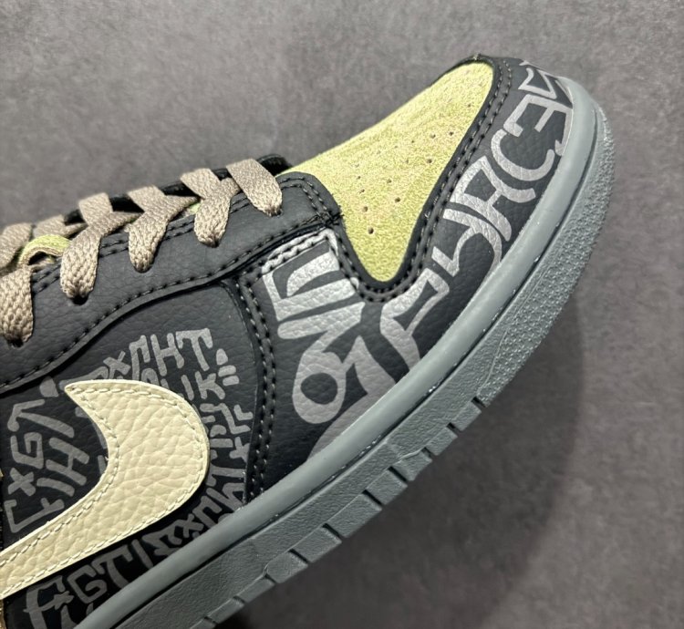 Nike Sb Dunk Low Doernbecher Dd1391-220