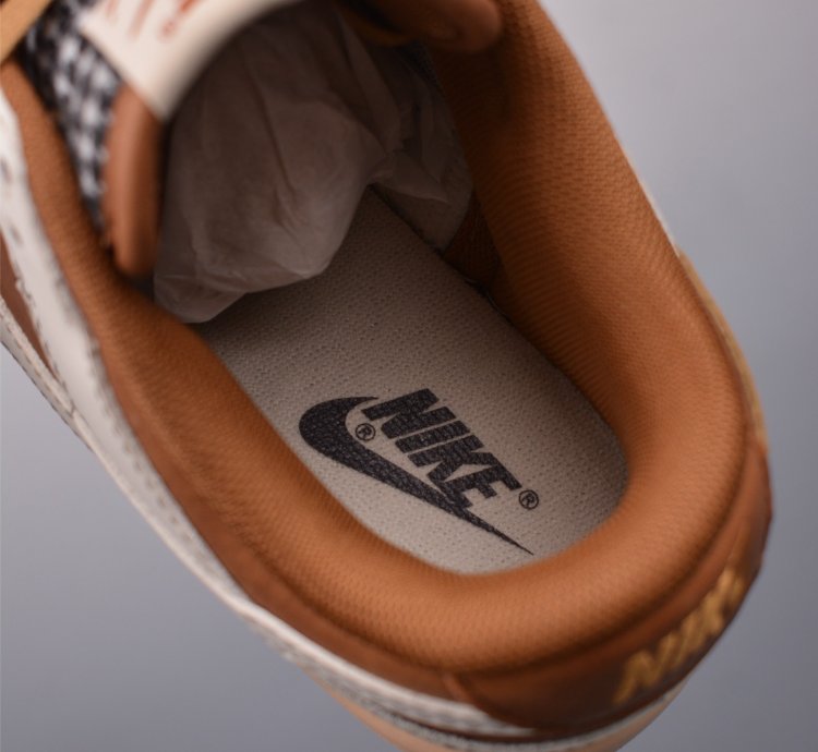 Nike Dunk Low high Grade End Dv5744
