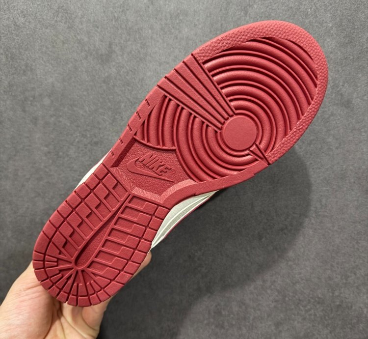 Nk Sb Dunk Low X Undefeated Un1697-655