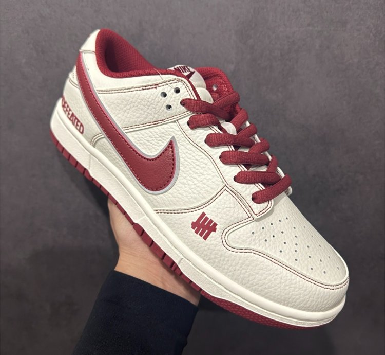 Nk Sb Dunk Low X Undefeated Un1697-655