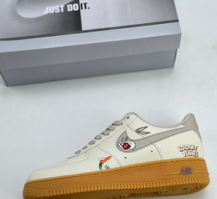 240 Nike Air Force 1 Low 07 Bugs Bunny Graffiti Off-white Rubber Xc2351-660 -
