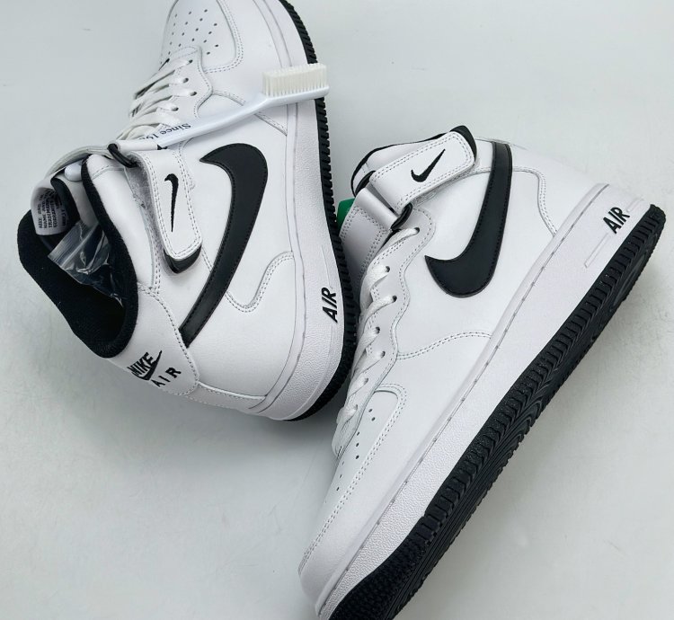 220 Nike Air Force 1 Mid 07 White Black Dv0806-101