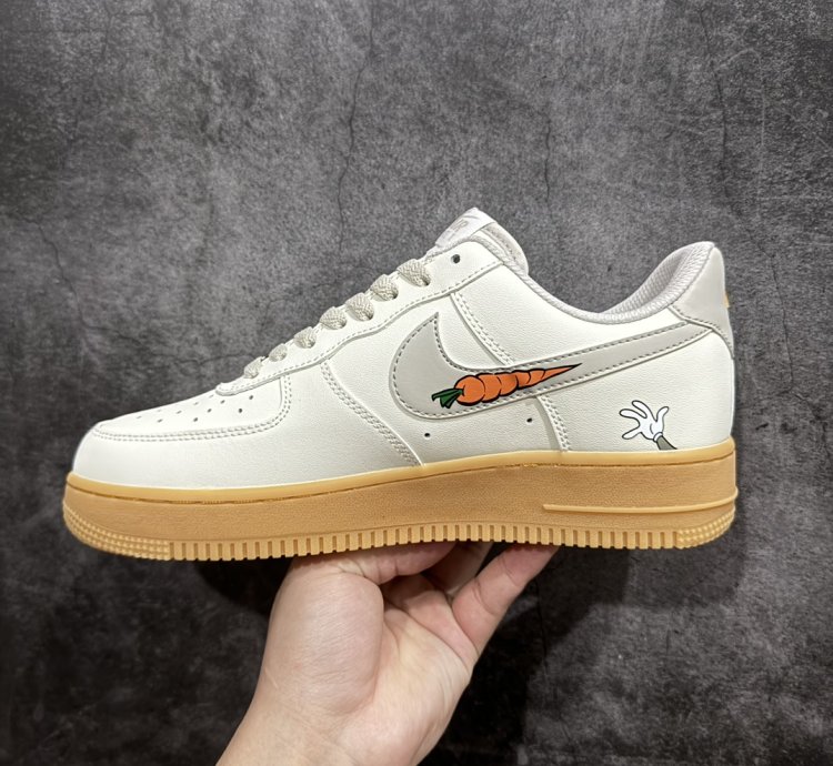 240 Nk Air Force 107 Low Bugs Bunny Bugs Bunny Air Force One Low-top Casual Sne