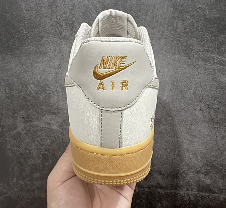 240 Nk Air Force 107 Low Bugs Bunny Bugs Bunny Air Force One Low-top Casual Sne