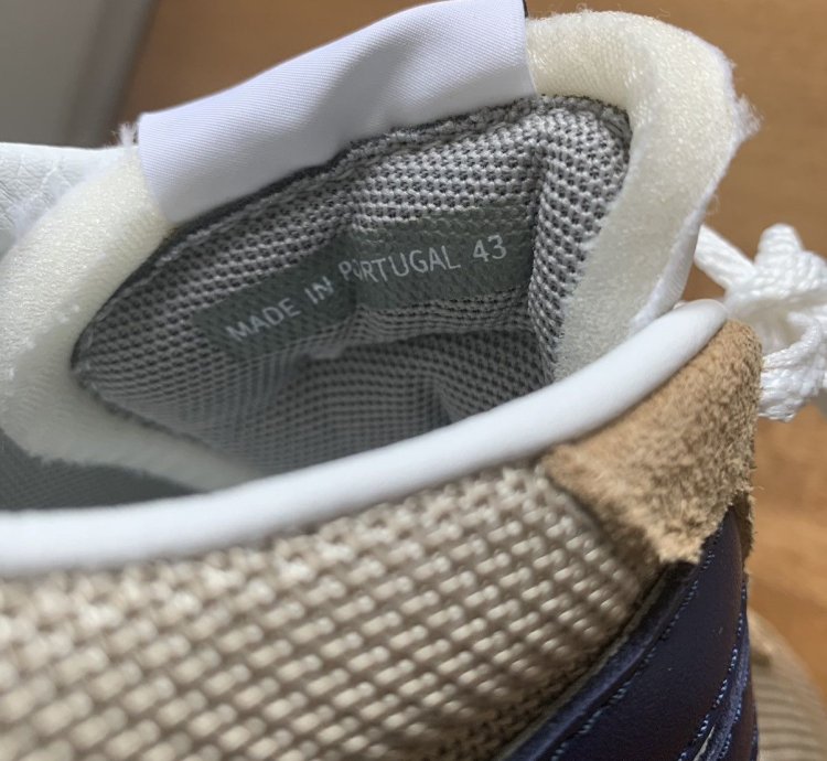 Bumper Mesh Leather Sneaker