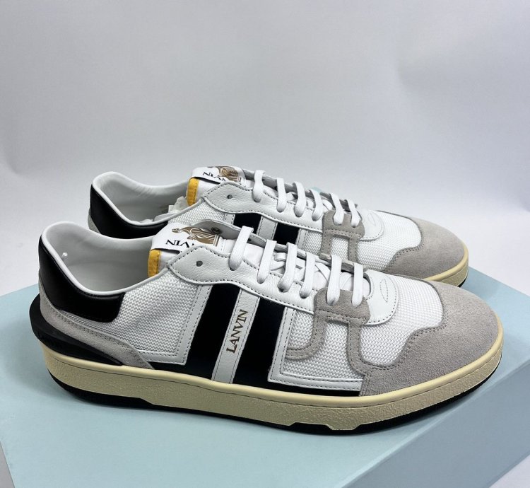 Clay Low Top Sneakers