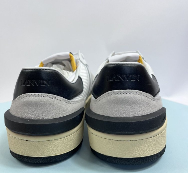 Clay Low Top Sneakers