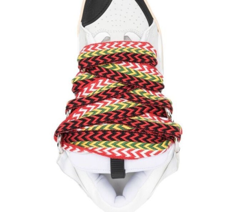 Curb Sneakers
