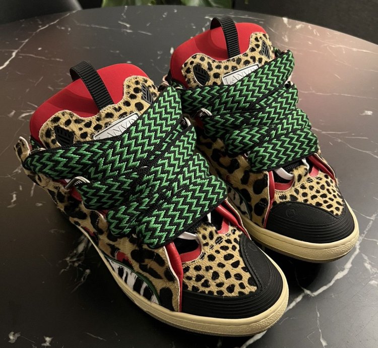 Final Drop Animal Curb Sneakers Sz 11
