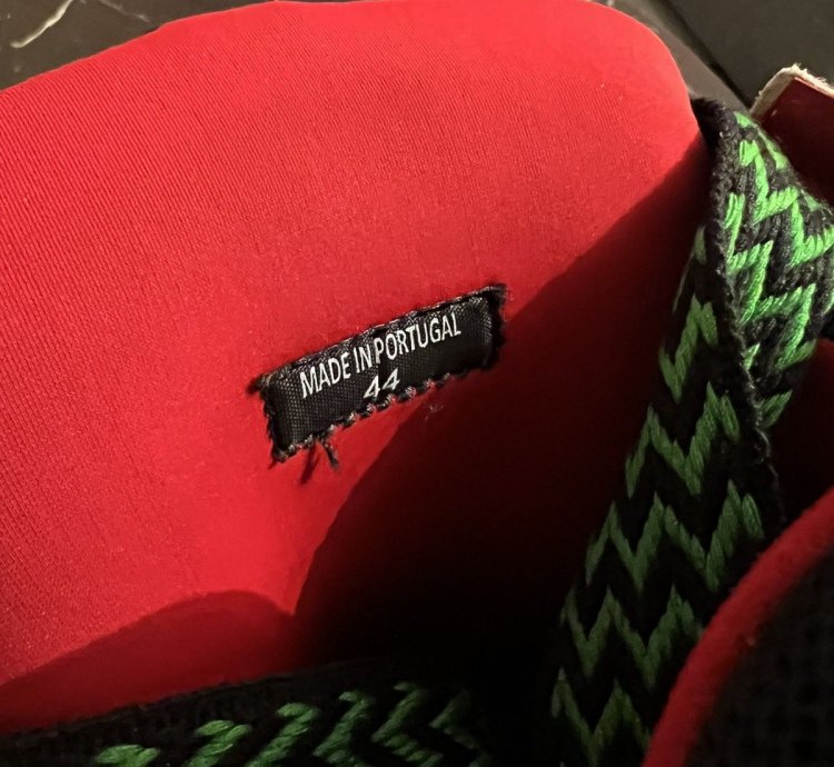 Final Drop Animal Curb Sneakers Sz 11