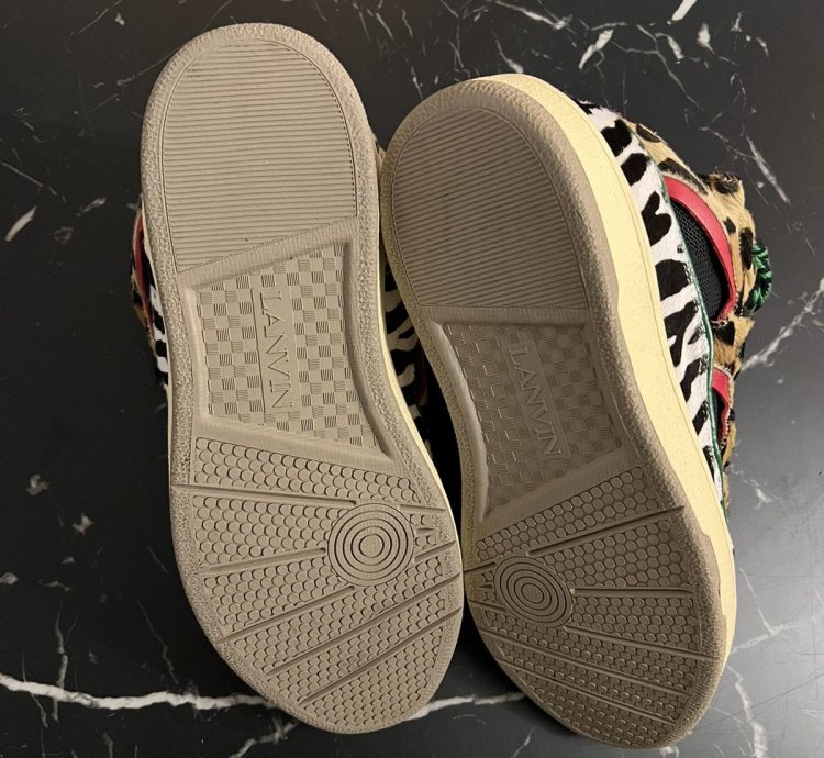 Final Drop Animal Curb Sneakers Sz 11