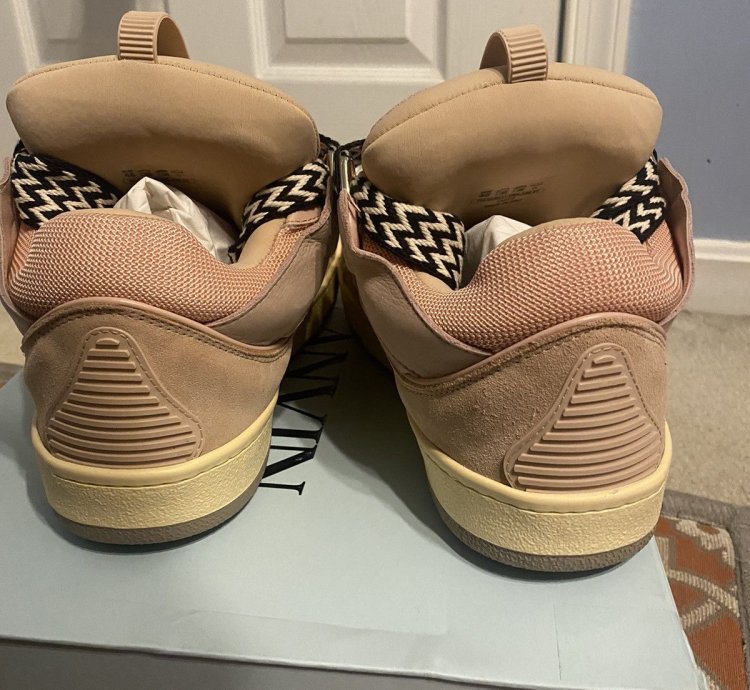 Lanvin Curb new Season