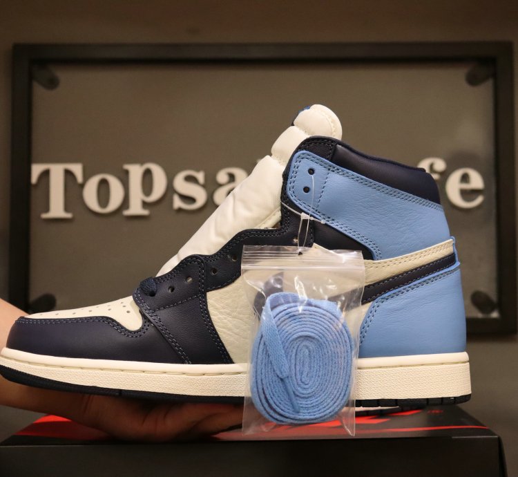 Jordan 1 Retro High Obsidian 555088-140