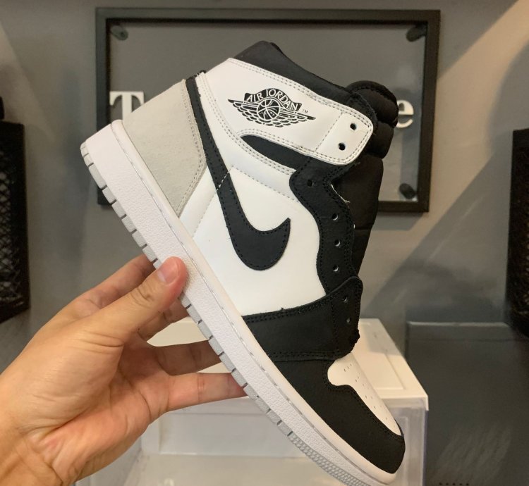 Jordan 1 Retro High Og Bleached Coral 555088-108