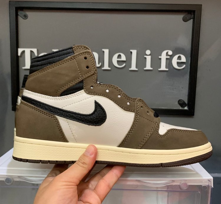 Jordan 1 Retro High Og Sp Travis Scott Mocha Cd4487-100