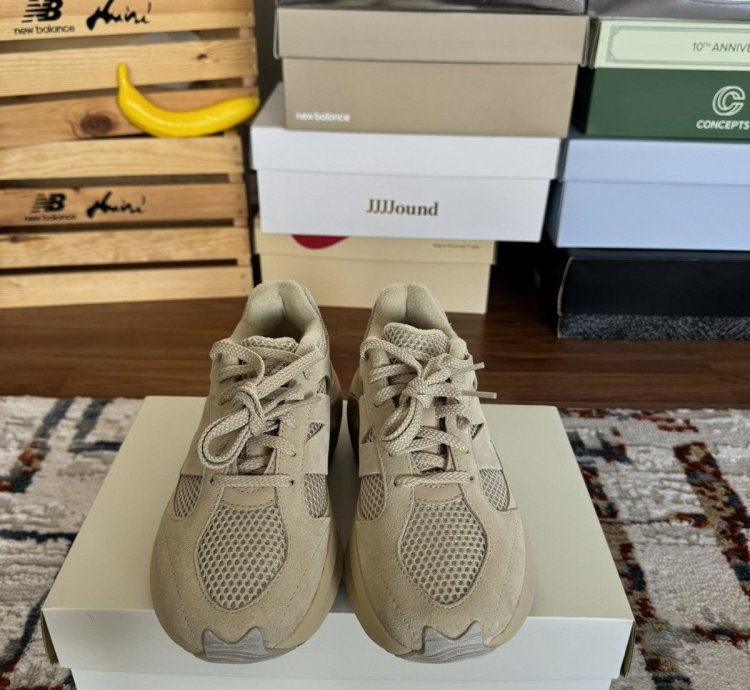 Auralee New Balance Wrpd Runner