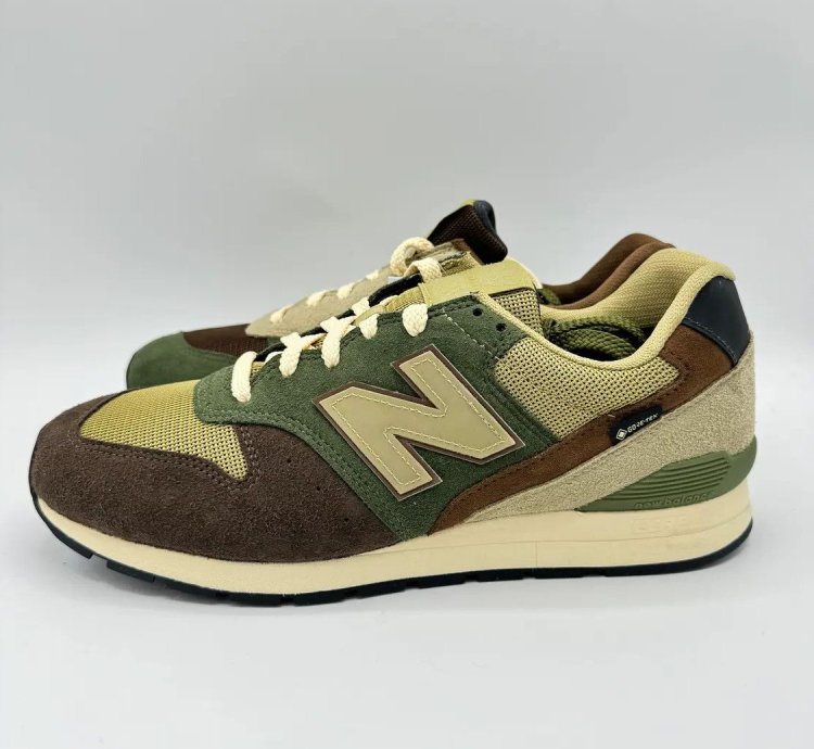 Beams New Balance 996 Mismatch Gore-tex