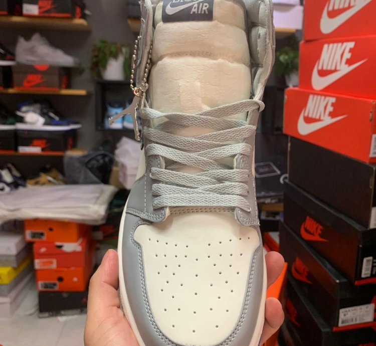 Jordan 1 Retro High Dior Cn8607-002