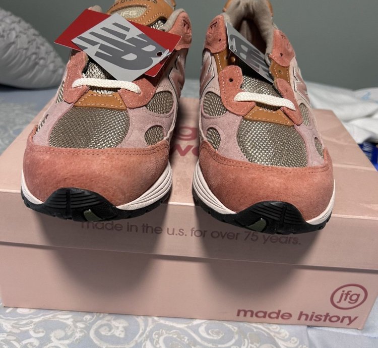 Jfg New Balance Aged Well