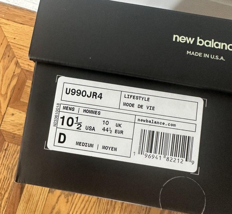Joe Freshgoods New Balance - 1998 Intro 990v4