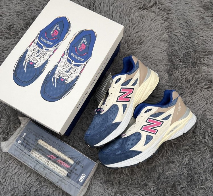 Kith New Balance 990v3 Daytona