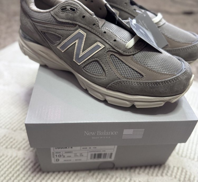 Kith New Balance 990v4 Miusa Moonrock
